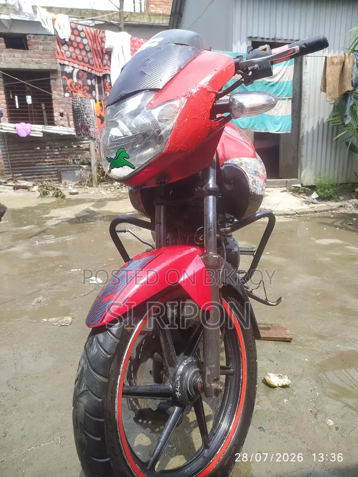 টিভিএস অ্যাপাচি আরটিআর ১৬০ ২ভি ২০১৫ রেড