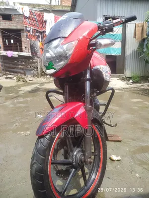 টিভিএস অ্যাপাচি আরটিআর ১৬০ ২ভি ২০১৫ রেড