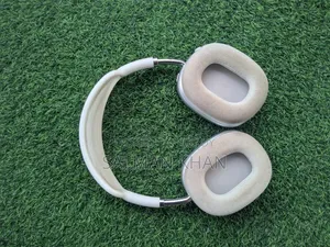 Hoco Headphones