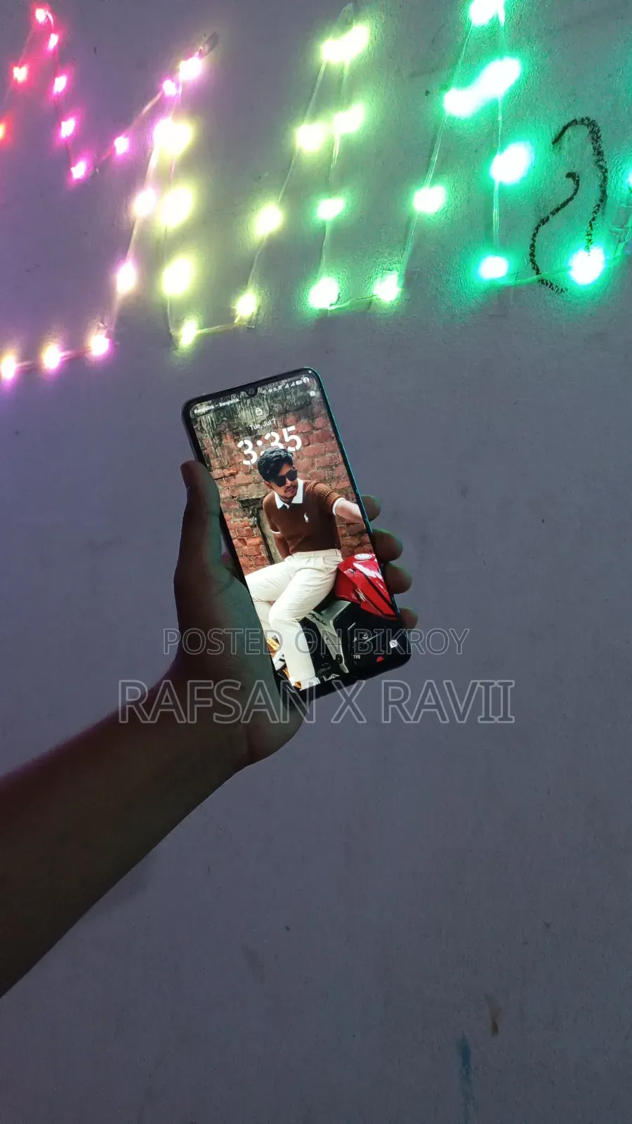 ভীভো ওয়াই১৯এস ১২৮ জিবি সিলভার