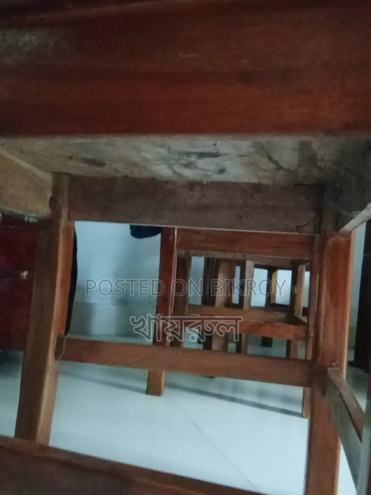 Normal Bed + Table
