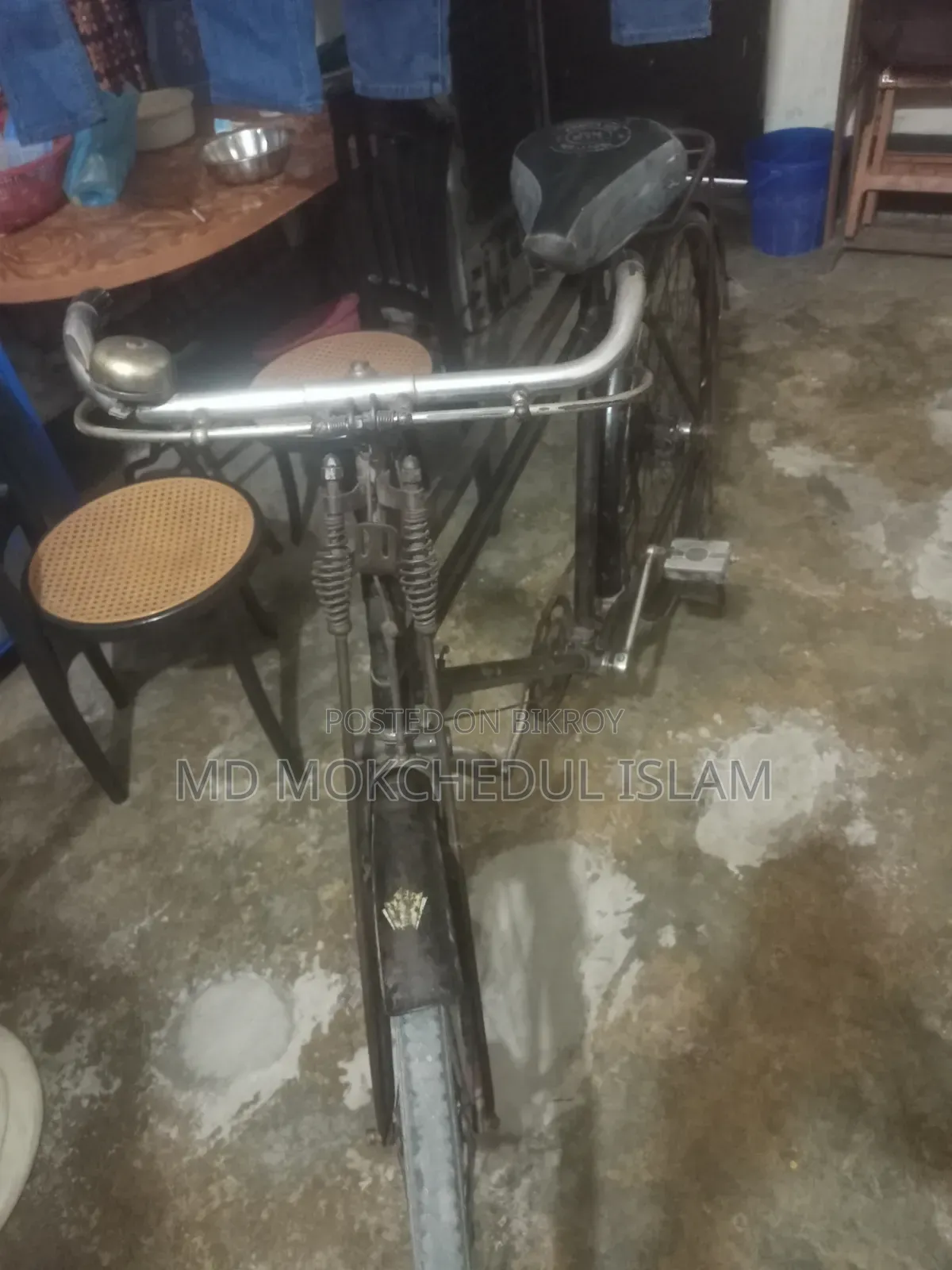 এই সাইকেলটি বিক্রি করব।
