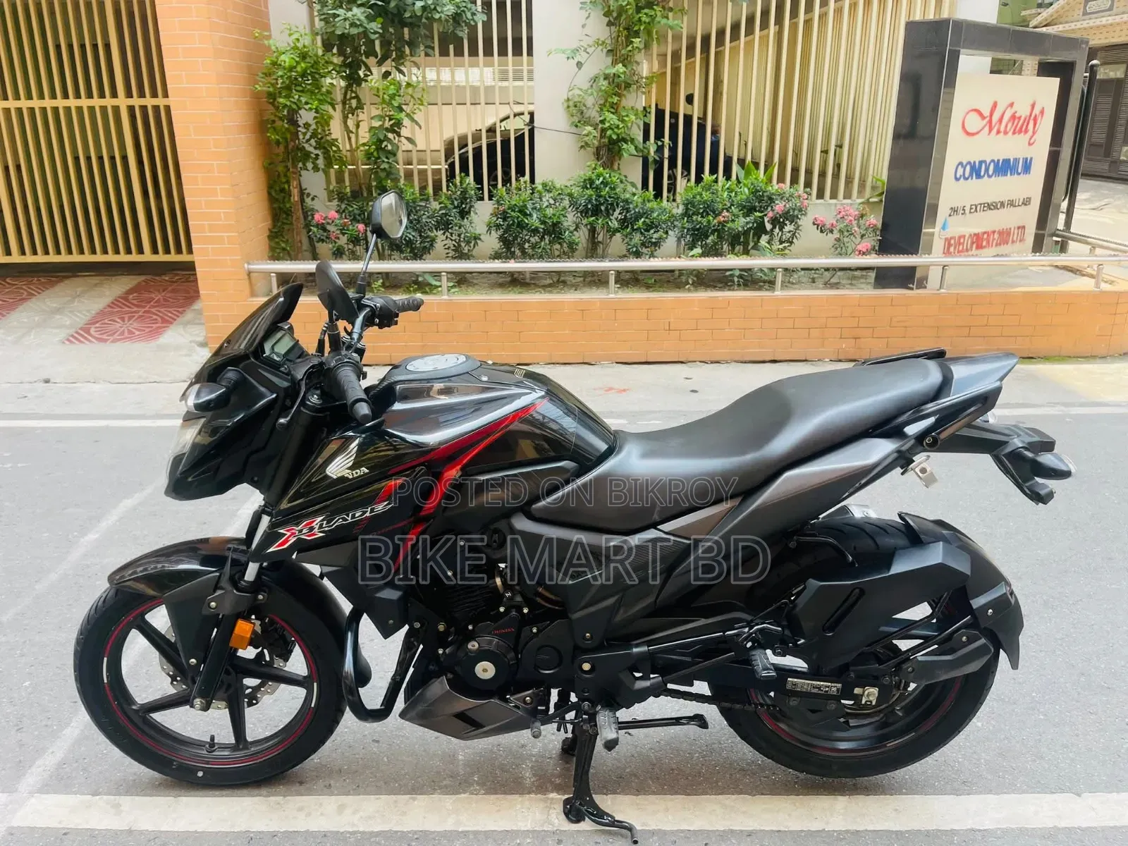 Honda X-Blade 160 2021 Black