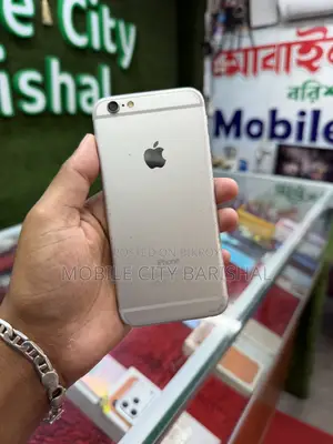 Apple iPhone 6 16 GB Silver