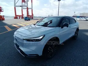 Honda Vezel 2021 Pearl