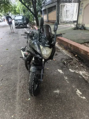 সুজুকি জিক্সার এসএফ ২০১৮ ব্ল্যাক