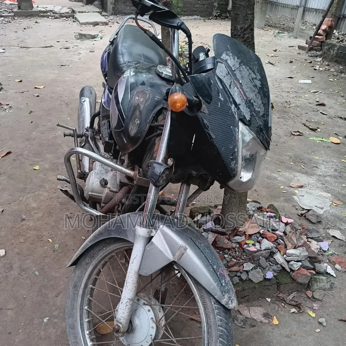 টিভিএস মেট্রো ২০০৩ কালো