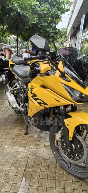Hero Karizma XMR 210 2024 Black