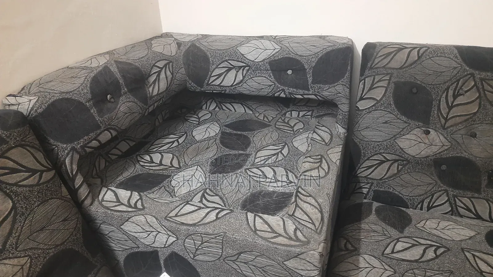 Sofa Set With Corner Table