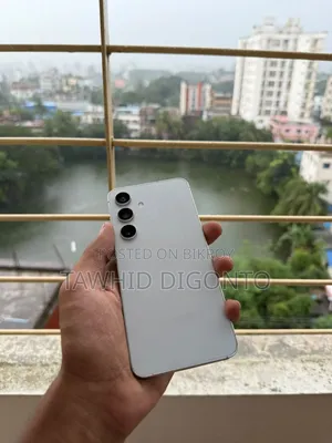 স্যামসাং গ্যালাক্সি এস২৪ ২৫৬ জিবি হোয়াইট