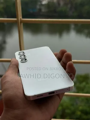 স্যামসাং গ্যালাক্সি এস২৪ ২৫৬ জিবি হোয়াইট