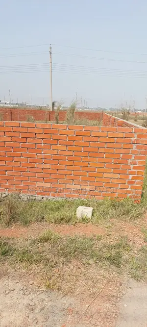 5 Katha Land Sale P-Block@Bashundhara R/A