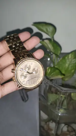 Michael Kors Ritz MK5698 Gold Chronograph Watch (দাম কমানোর সুযোগ আছে)
