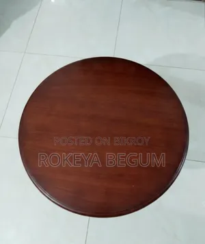 বিকা্রেির জন্য সেন্টার টেবিল