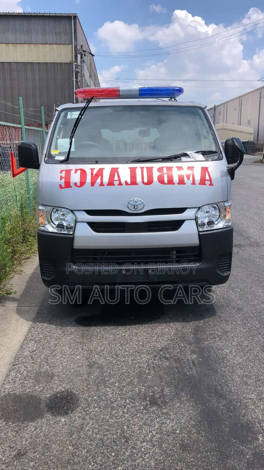 Toyota HiAce 2022 Silver