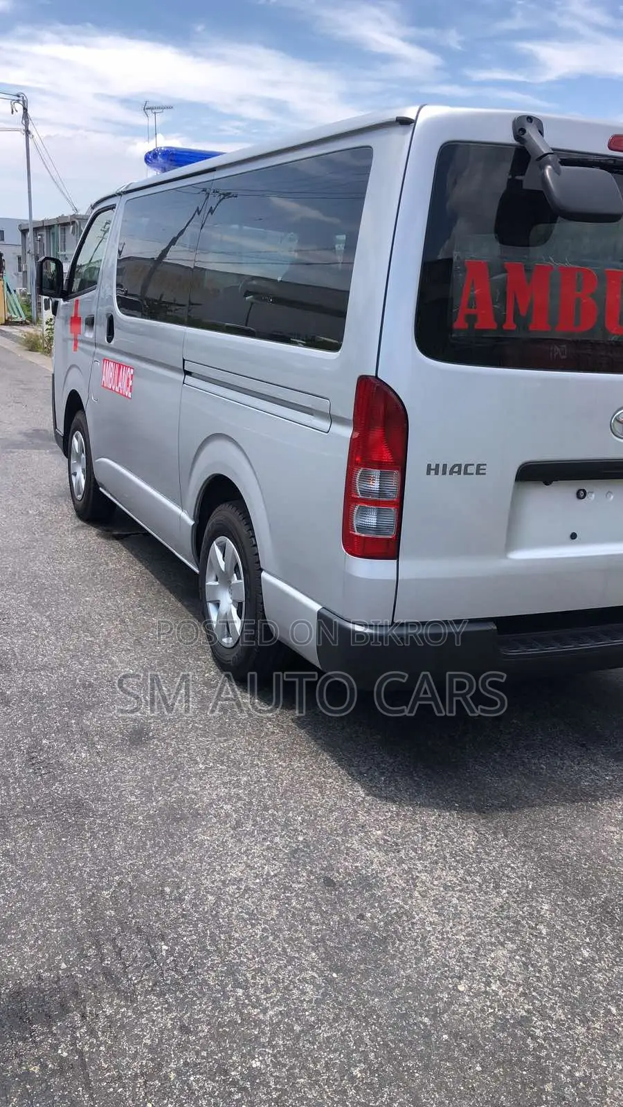 Toyota HiAce 2022 Silver