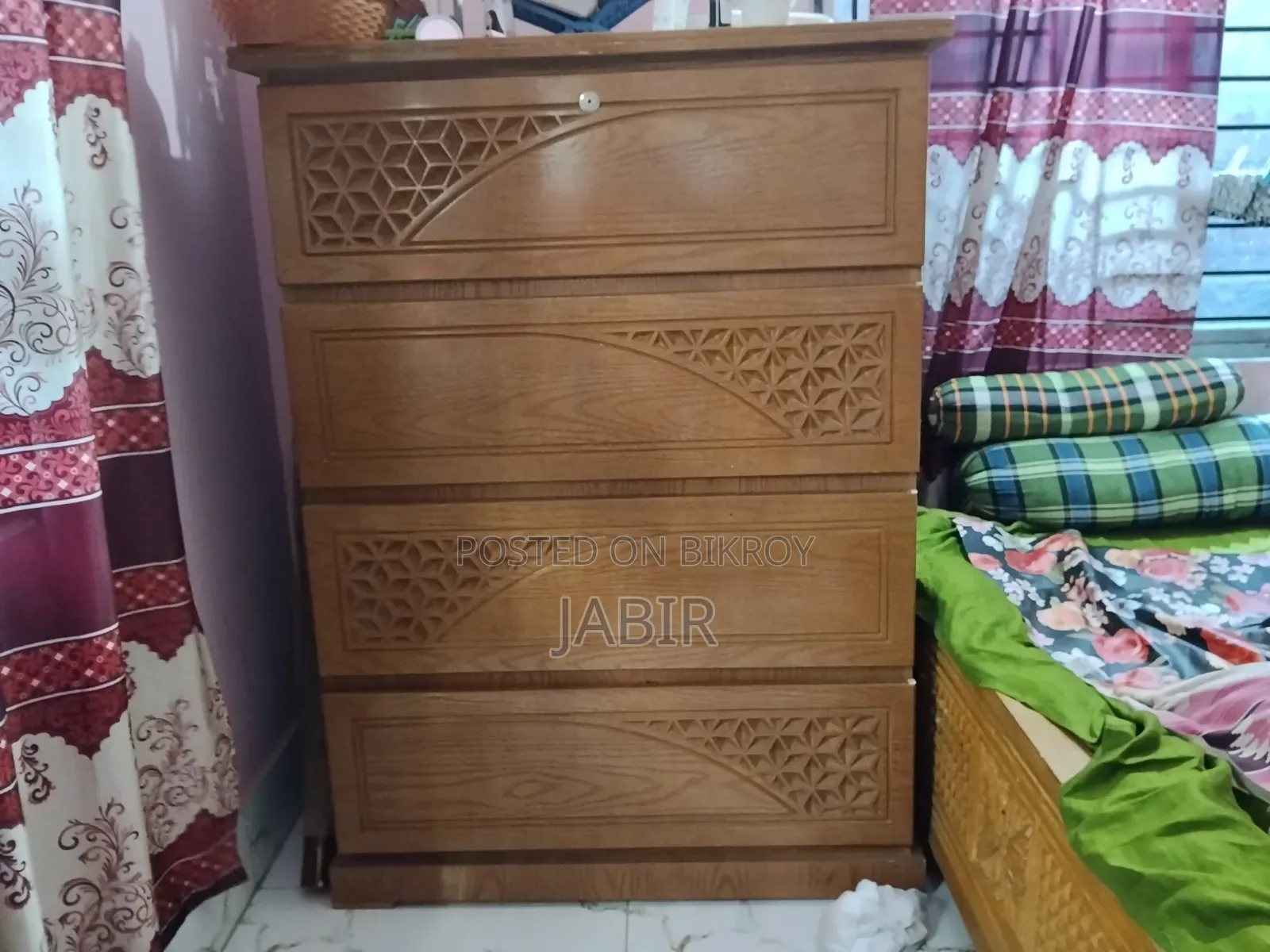 2 Beds and 1 Wardrobe for Sale