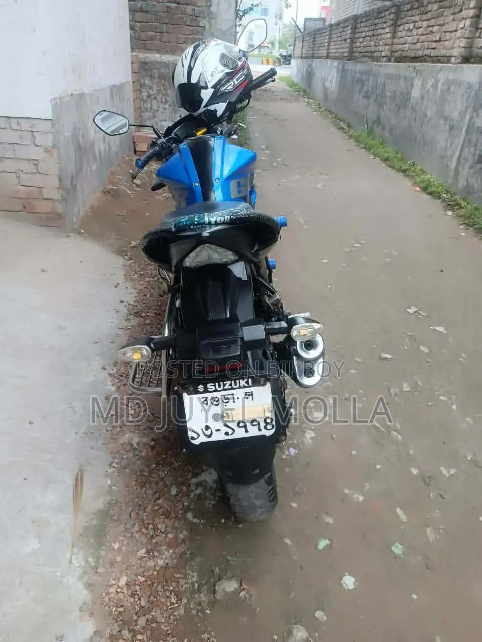 সুজুকি জিক্সার ২০১৮ ব্লু
