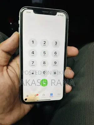 Apple iPhone XR 64 GB White