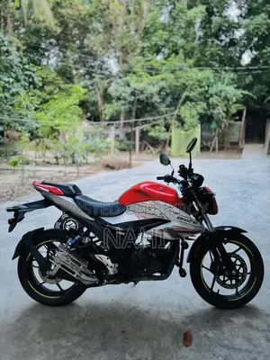 Suzuki Gixxer 2024 Red