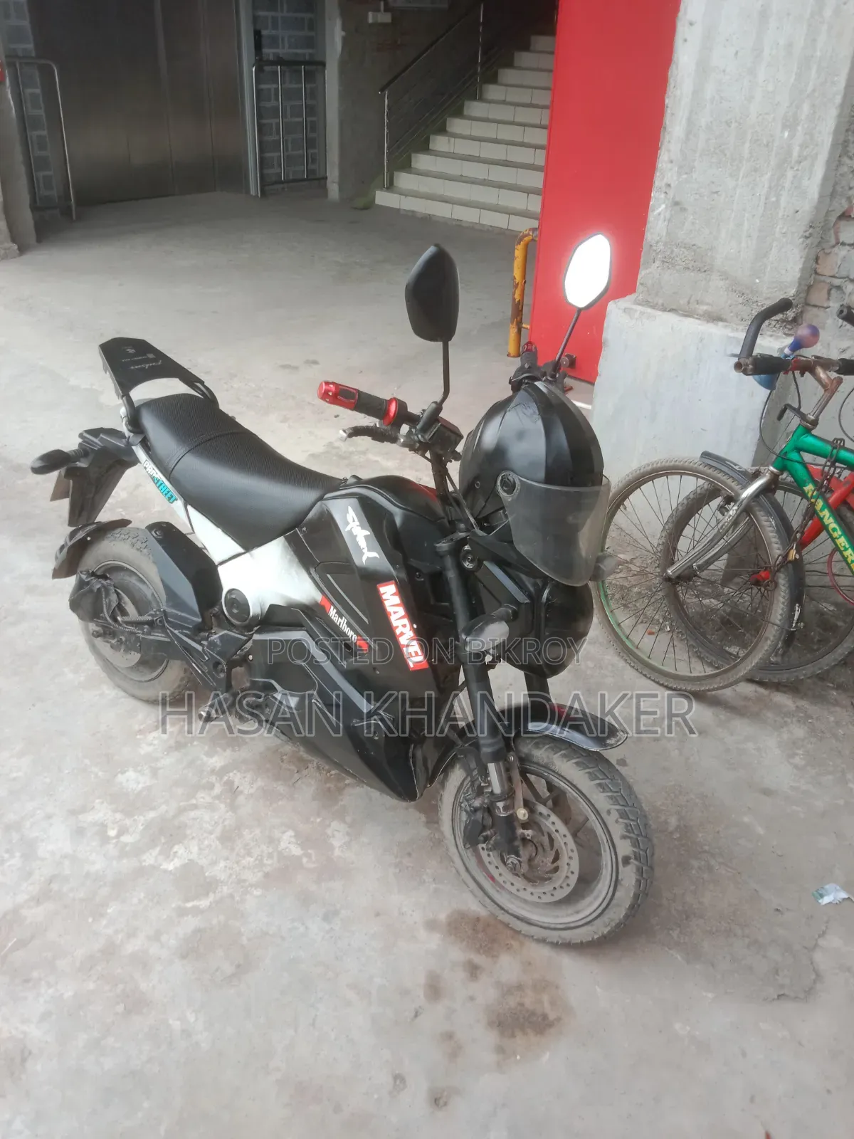 মোটরসাইকেল ২০২০ কালো