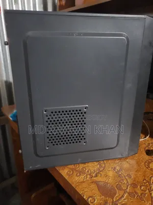 Desktop Computer Gigabyte GB-BRi5-8250 8GB Intel Core I3 SSD 128GB