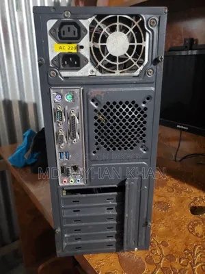 Desktop Computer Gigabyte GB-BRi5-8250 8GB Intel Core I3 SSD 128GB