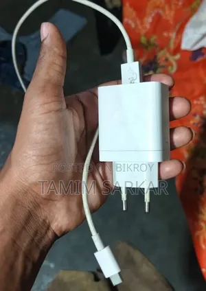 রিয়েলমি সি৭১ ১২৮ জিবি সাদা