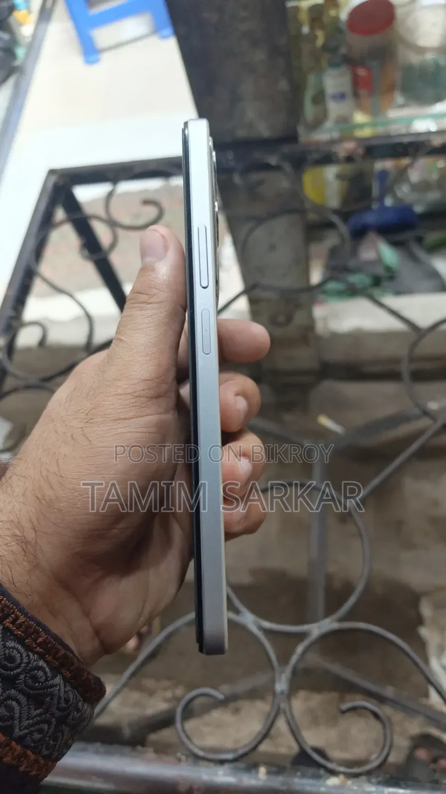 রিয়েলমি সি৭১ ১২৮ জিবি সাদা