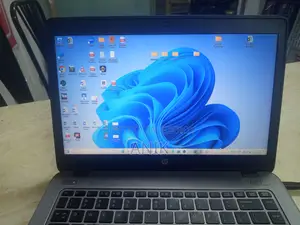 Laptop HP EliteBook 840 G2 4GB Intel Core I5 HDD+SSD 500GB