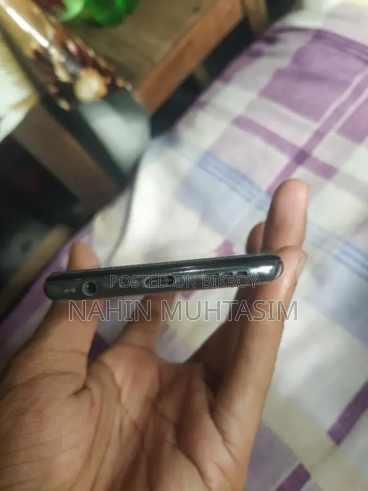রিয়েলমি জিটি মাস্টার এডিশন ১২৮ জিবি