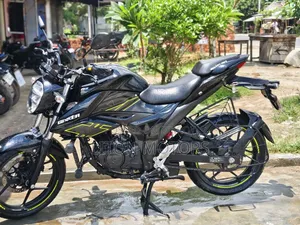 Suzuki Gixxer 2025 Black