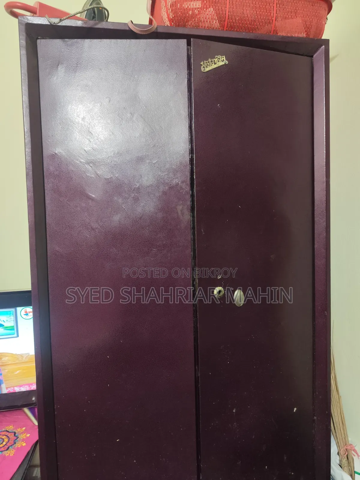 ৬ ফিট স্টিল আলমিরা