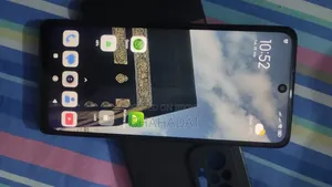 মোবাইল ফোন ১২৮ জিবি কালো