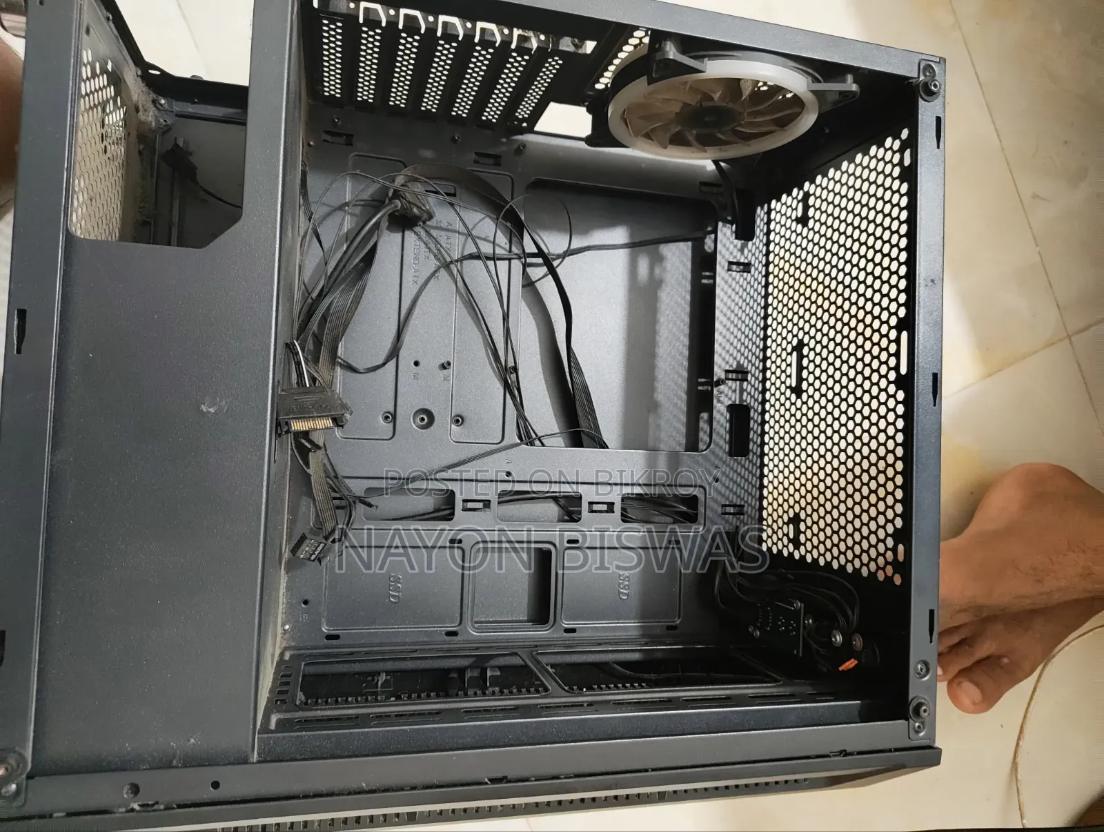Used Evolur Gaming PC Casing - (Only casing will be sold) RGB Light