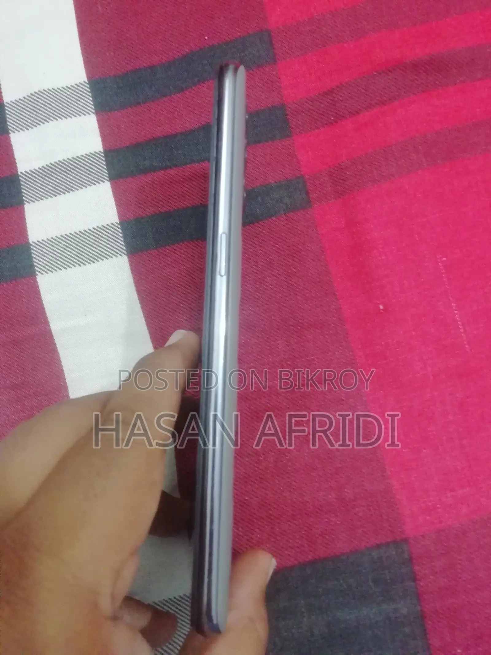 রিয়েলমি জিটি মাস্টার এডিশন ১২৮ জিবি গ্রে