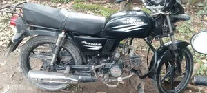 রানার এডি ৮০ এস-ডিলাক্স ২০২১ ব্ল্যাক