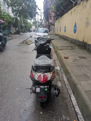 New Hero Pleasure 2026 Black