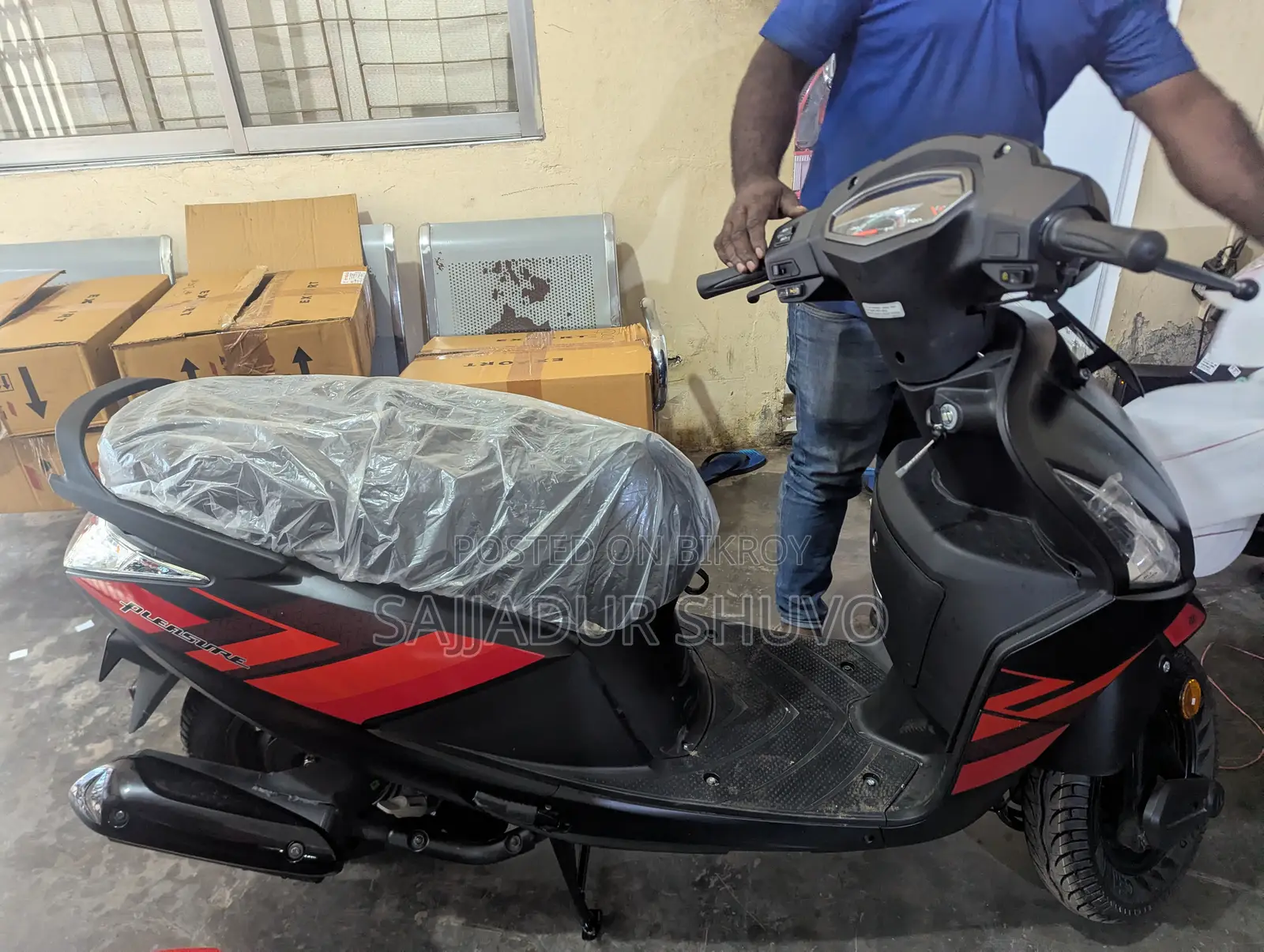 New Hero Pleasure 2026 Black