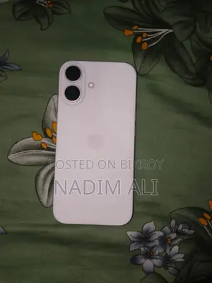 অ্যাপল আইফোন ১৬ ১২৮ জিবি হোয়াইট
