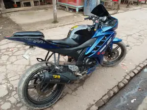 Yamaha R1 2014 Blue