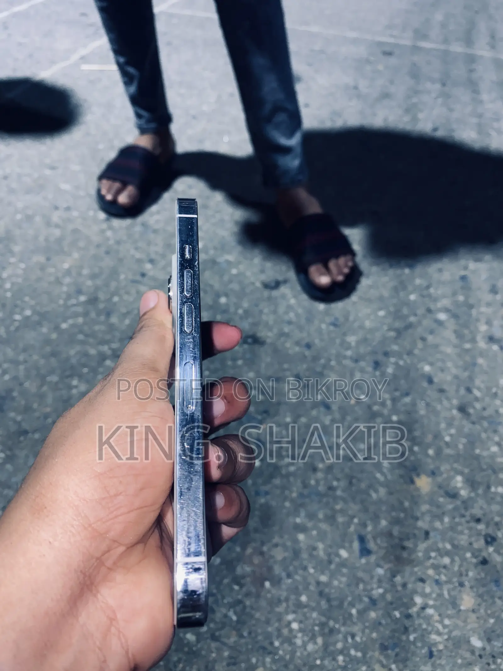 অ্যাপল আইফোন ১৩ প্রো ১২৮ জিবি হোয়াইট