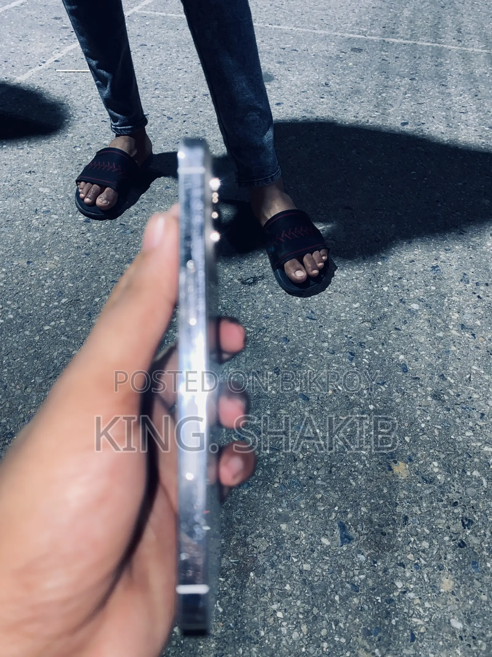 অ্যাপল আইফোন ১৩ প্রো ১২৮ জিবি হোয়াইট