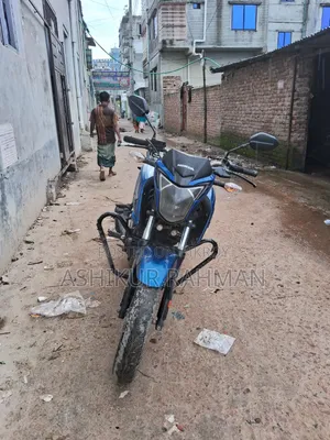 Honda Hornet 2017 Blue