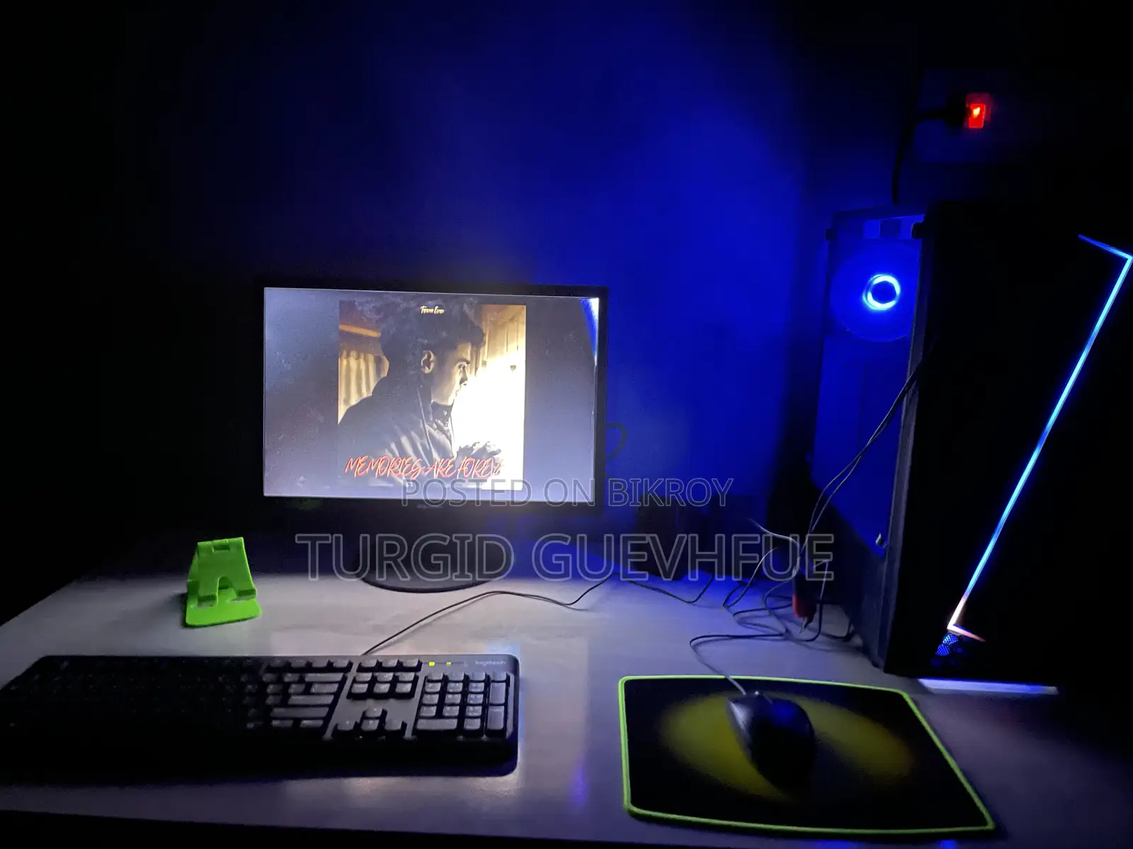 Desktop Computer Gigabyte GB-BNi7HG4-1050Ti 8GB AMD Ryzen 5 SSD 256GB