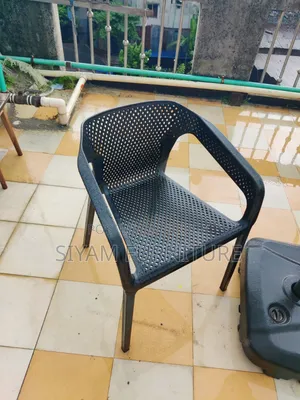 গার্ডেন চেয়ার