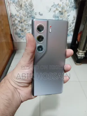 Tecno Camon 40 Pro 5G 256 GB Gold