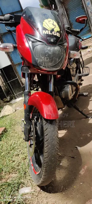 Bajaj Pulsar 150 2015 Red