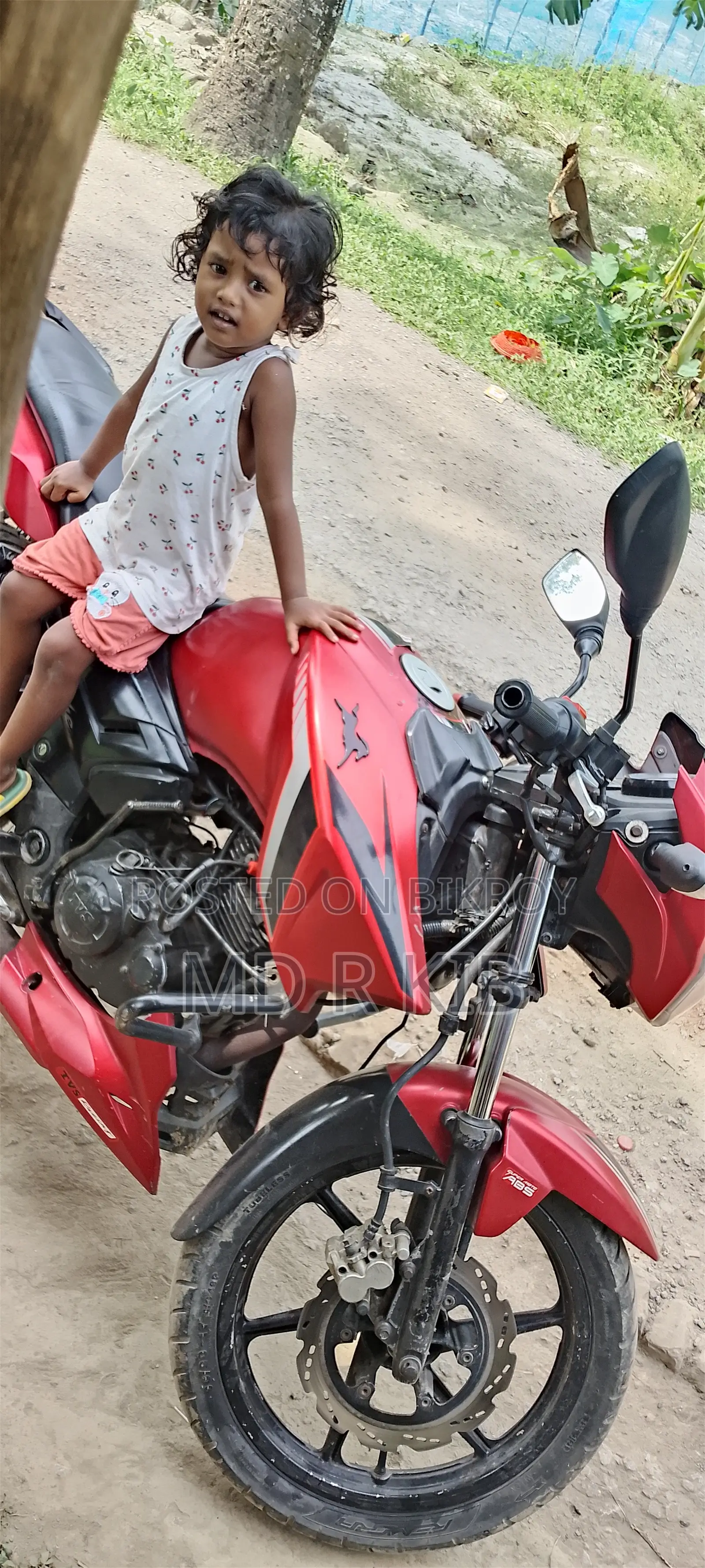 টিভিএস আপাচি আরটিআর ১৬০ ২ভি ২০১৫ লাল