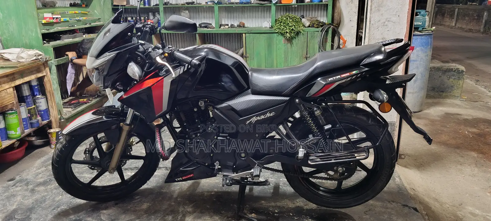 টিভিএস আপাচি আরটিআর ১৬০ ২ভি ২০২২ কালো